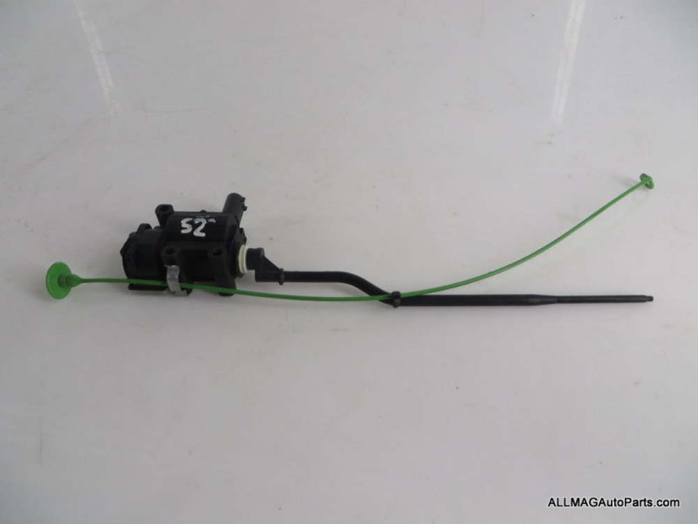 Mini Cooper, 67116985880 07-15 BMW Mini Cooper Fuel Filler Flap Actuator R56 R57 R58 R59 E9x