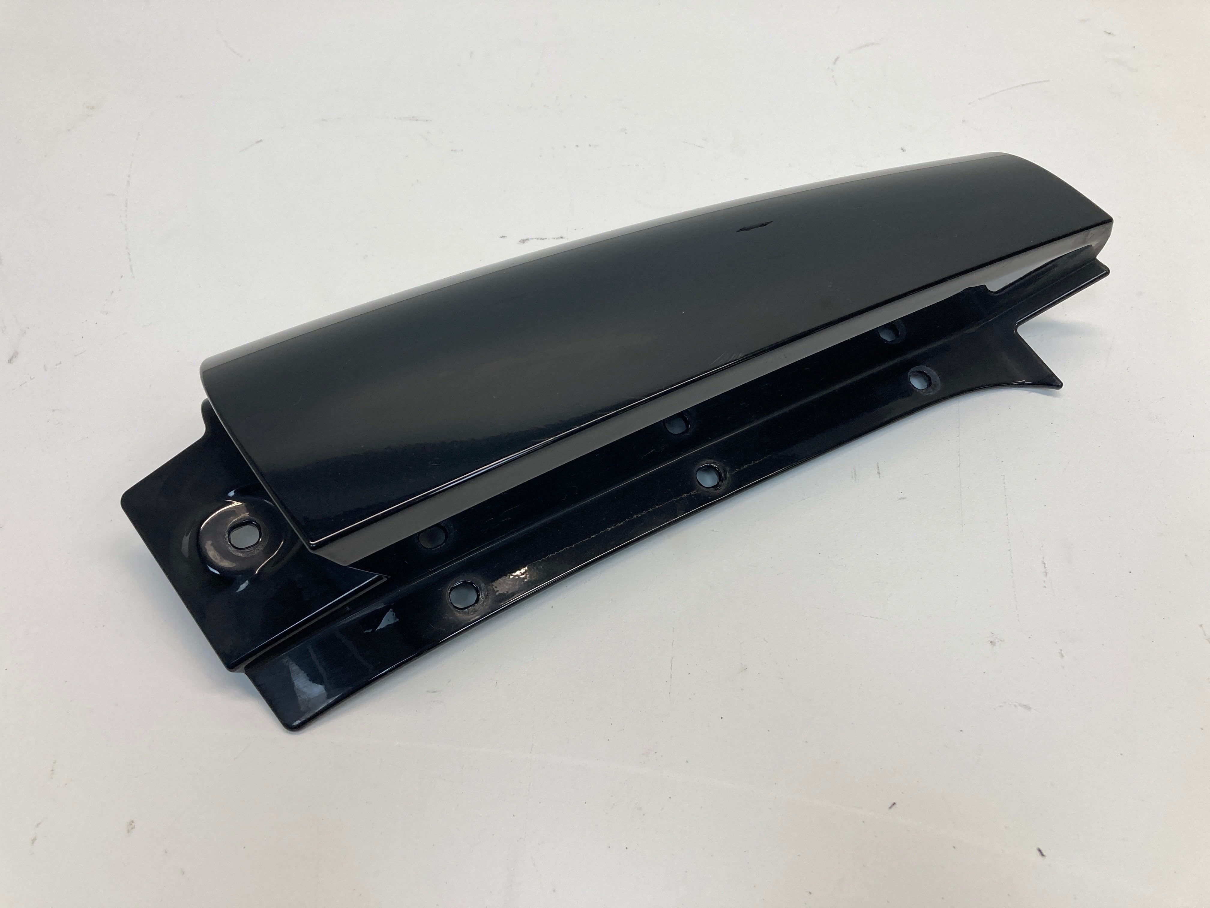 Mini Cooper, Mini Clubman Left Exterior C Column Cover Trim 51137167227 08-14 R55 359