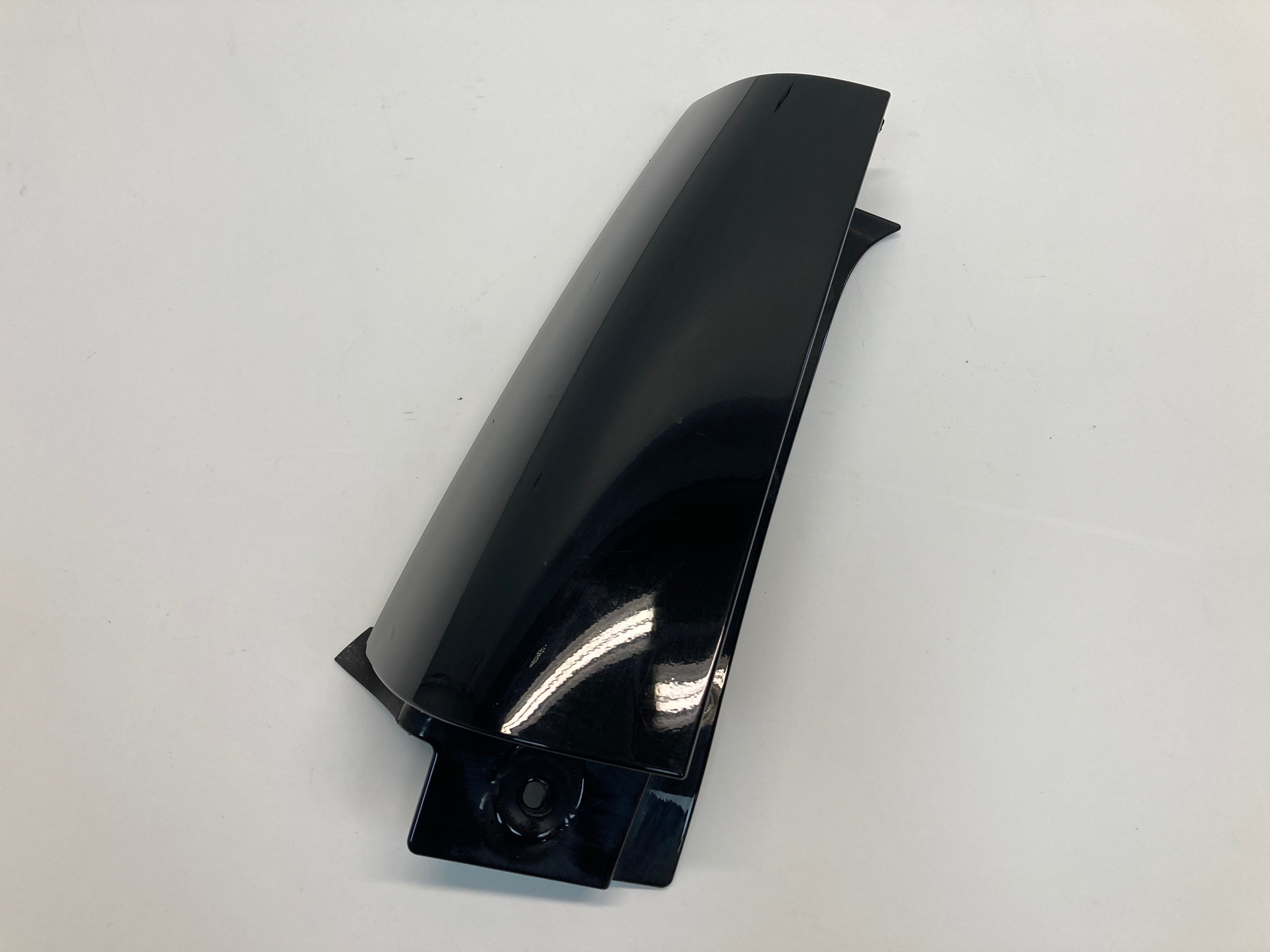 Mini Cooper, Mini Clubman Left Exterior C Column Cover Trim 51137167227 08-14 R55 364