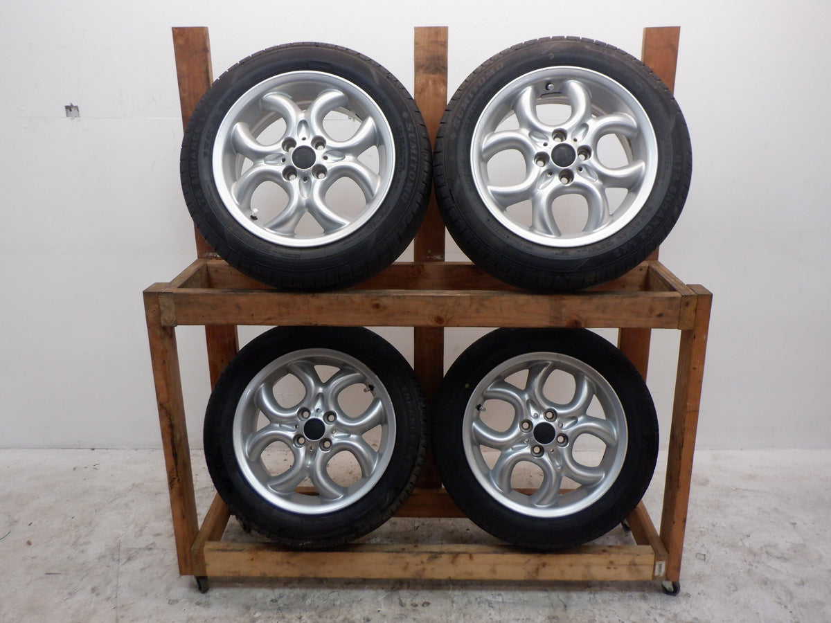 Mini Cooper, Mini Cooper 4 Hole Circular Spoke Wheels R120 36116791942 325