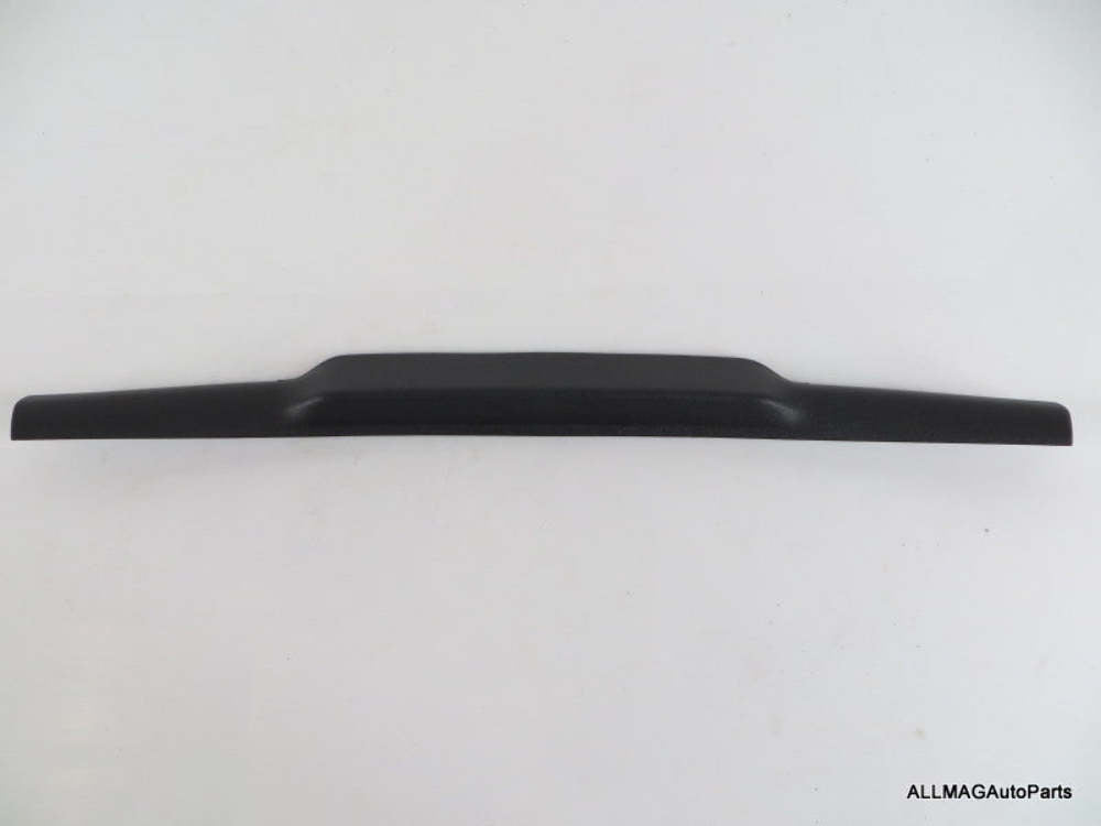 Mini Cooper, Mini Cooper Center Upper Hatch Trim Black 51497148908 07-13 R56