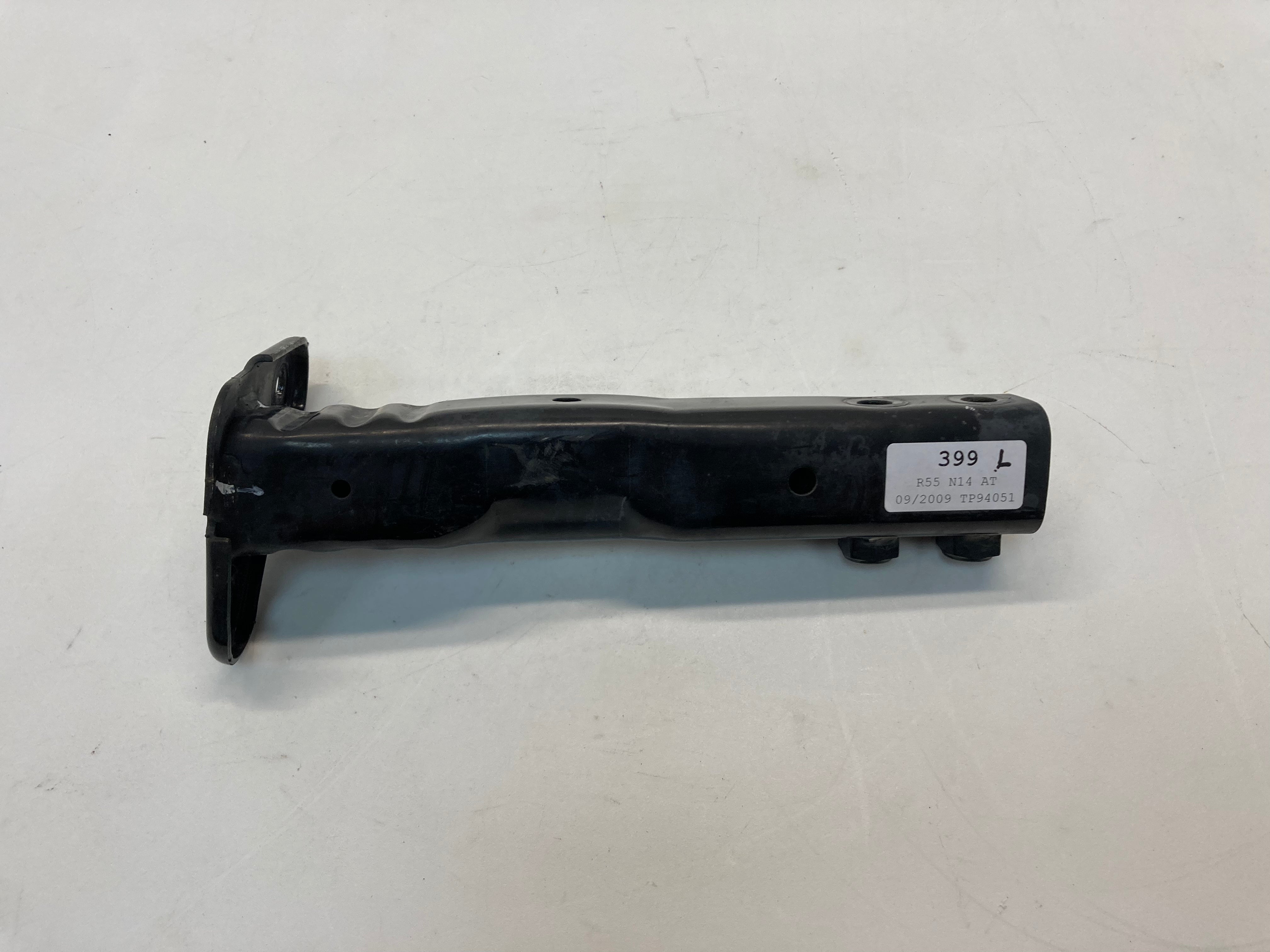 Mini Cooper, Mini Cooper Left Front Bumper Mount Bracket 31106772231 07-10 R55 R56 R57