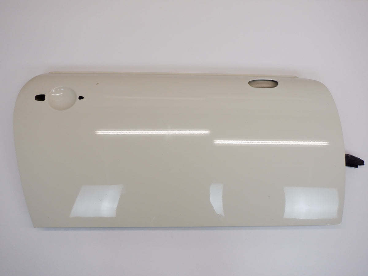 Mini Cooper, Mini Cooper Right Front Door Shell Pepper White 41517202912 02-08 R50 R52 R53 210