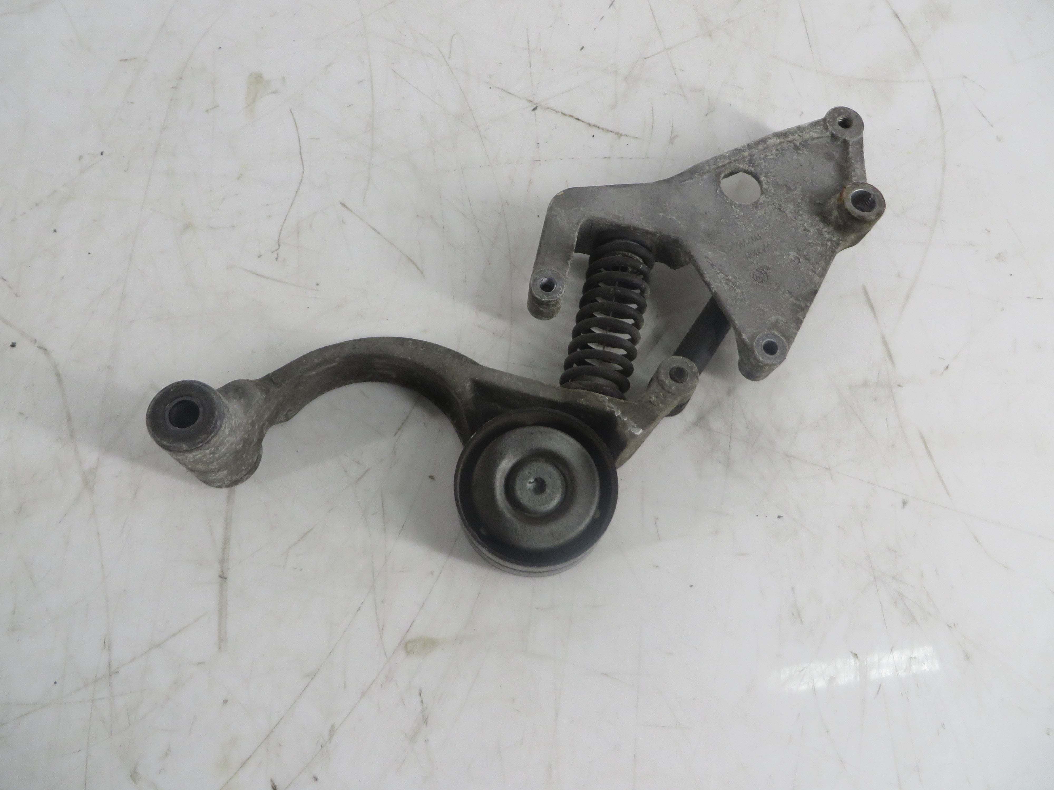 Mini Cooper, Mini Cooper S Belt Tensioner Assembly 11288620210 02-08 R52 R53