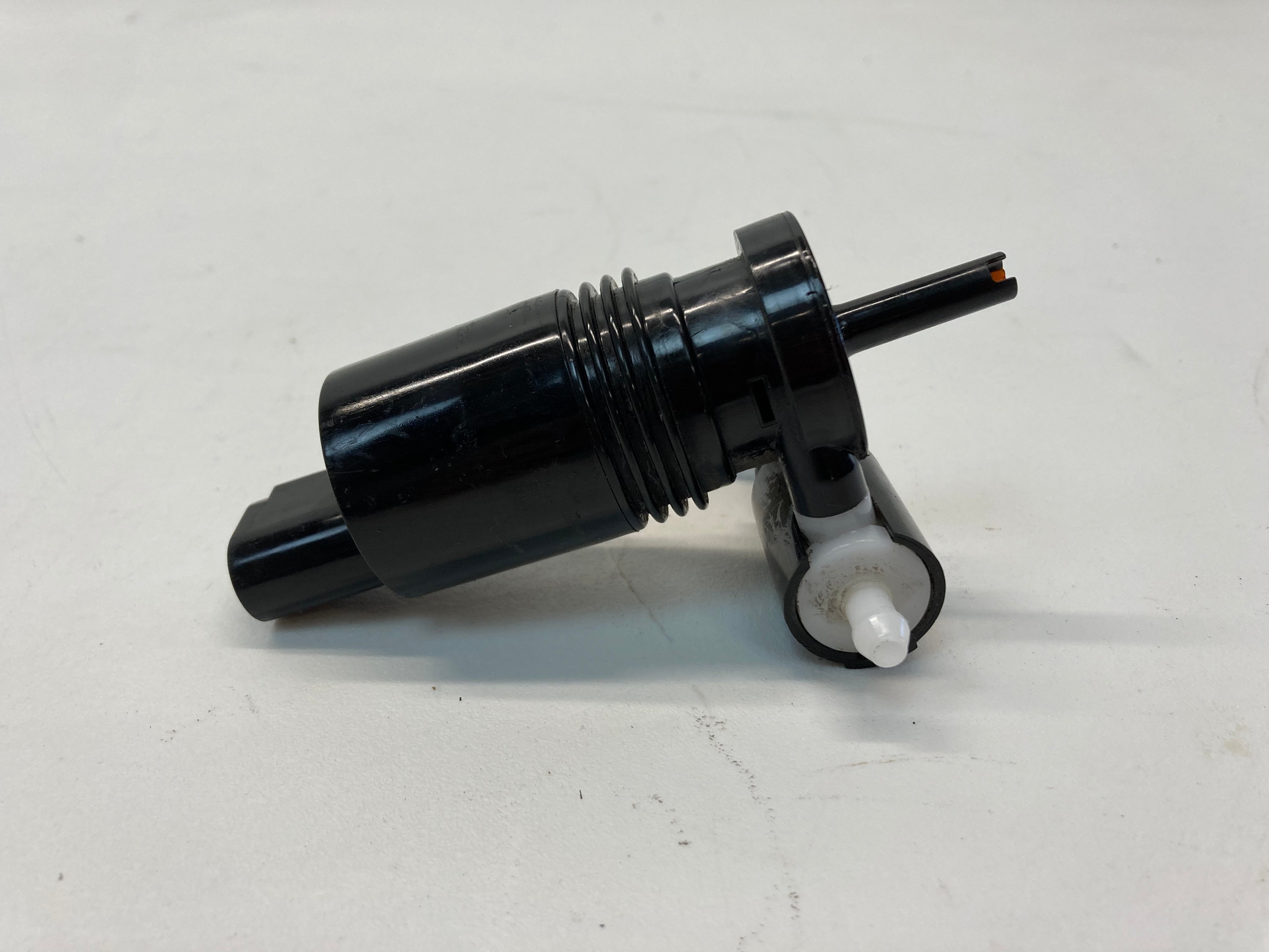 Mini Cooper, Mini Cooper Windshield Washer Double Wash Pump 67127388349 R5x R6x F6x